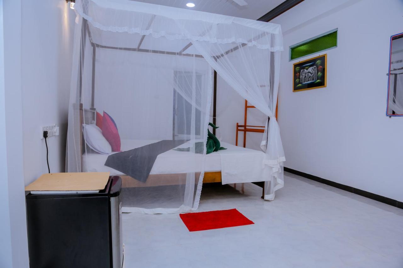 Bed and Breakfast Sajana Ocean Hill Мирисса Экстерьер фото