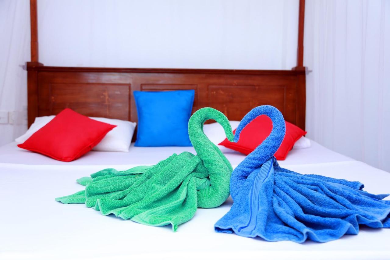 Bed and Breakfast Sajana Ocean Hill Мирисса Экстерьер фото